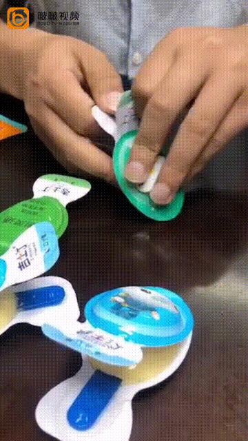 DƬ